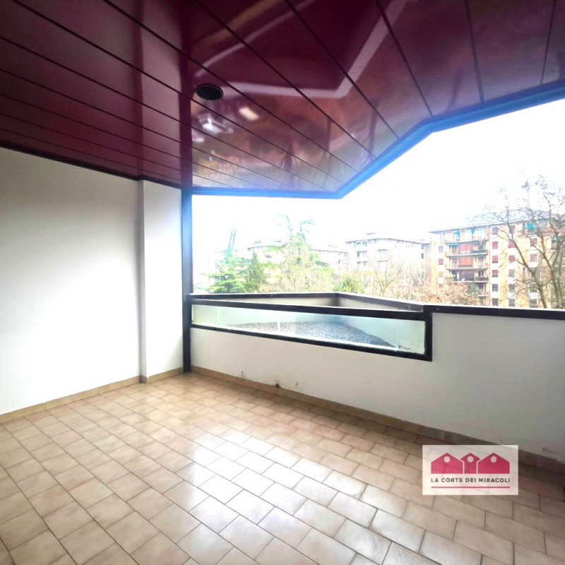 LOCAZIONE 3+2 CON SPOSTAMENTO RESIDENZA - VICENZA, ZONA TEATRO NUOVO: A DUE PASSI DALLE MURA STOR...