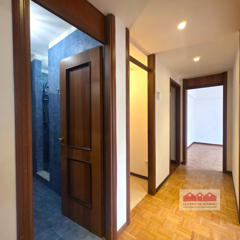 LOCAZIONE 3+2 CON SPOSTAMENTO RESIDENZA - VICENZA, ZONA TEATRO NUOVO: A DUE PASSI DALLE MURA STOR...