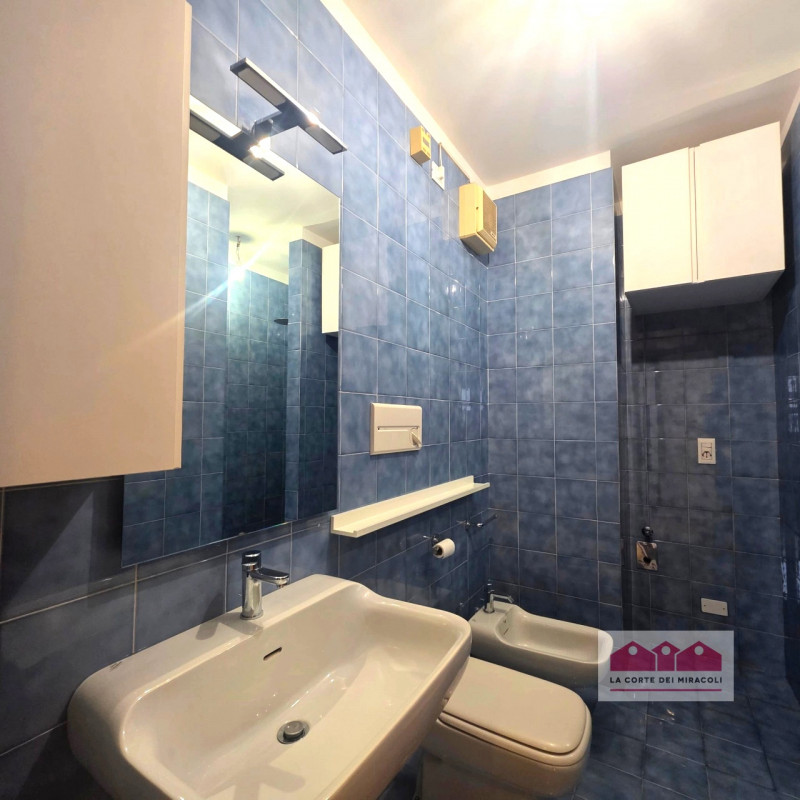 LOCAZIONE 3+2 CON SPOSTAMENTO RESIDENZA - VICENZA, ZONA TEATRO NUOVO: A DUE PASSI DALLE MURA STOR...