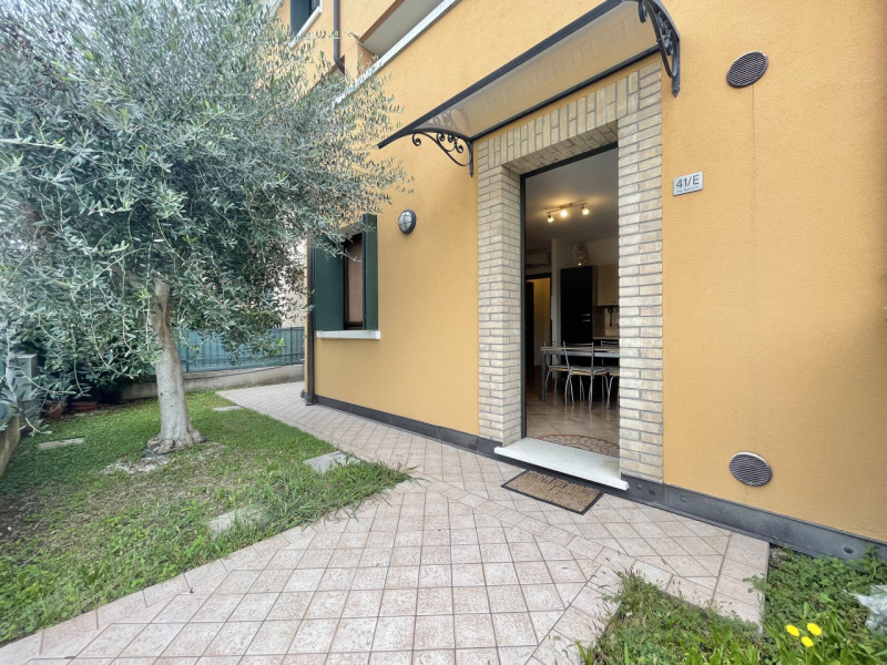 Este Affitto Appartamento bilocale