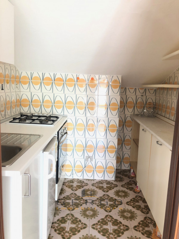 (Per INFO Cristina 3389226442) Mansardina in affitto tutto incluso. Nel centro storico di Padova,...