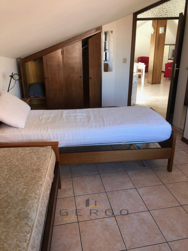 (Per INFO Cristina 3389226442) Mansardina in affitto tutto incluso. Nel centro storico di Padova,...