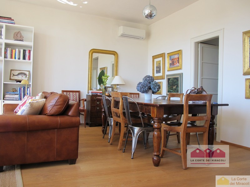 CENTRO STORICO: AFFASCINANTE APPARTAMENTO DI MQ. 204, PIANO 2°. INGRESSO, SOGGIORNO CON ZONA PRAN...