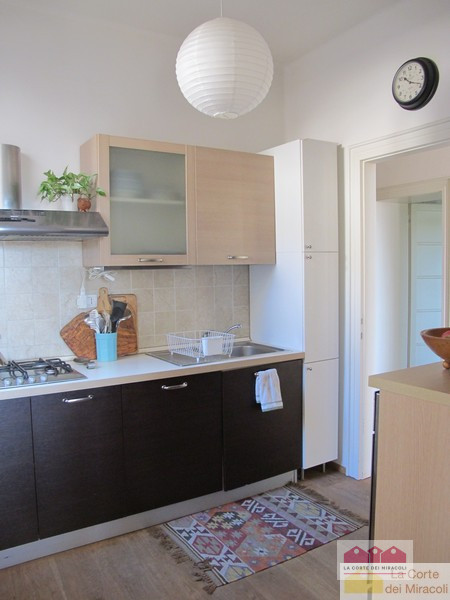 CENTRO STORICO: AFFASCINANTE APPARTAMENTO DI MQ. 204, PIANO 2°. INGRESSO, SOGGIORNO CON ZONA PRAN...