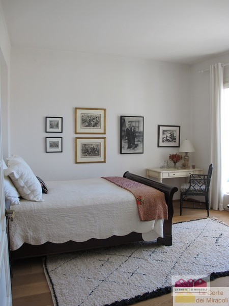 CENTRO STORICO: AFFASCINANTE APPARTAMENTO DI MQ. 204, PIANO 2°. INGRESSO, SOGGIORNO CON ZONA PRAN...