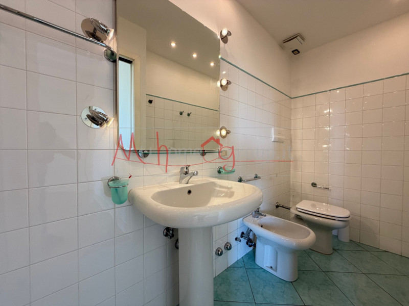 PADOVA ZONA PALTANA (Rif. A189P) - In contesto tranquillo e comodo a tutti i principali servizi, ...