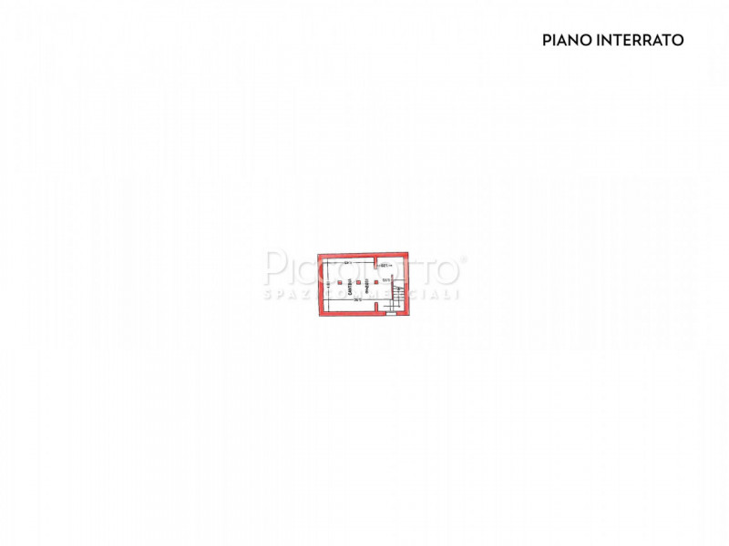 Rif. V3693 - Onè di Fonte, in strategica posizione centrale fronte strada SP 248, fabbricato ad u...