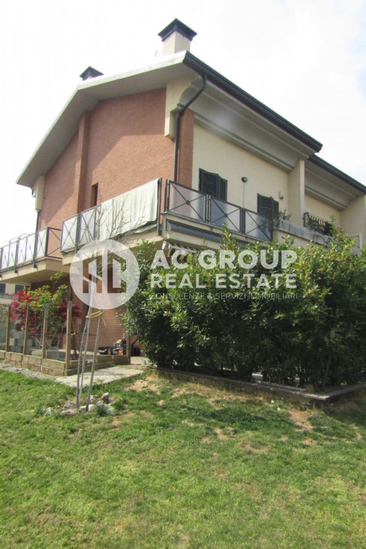 Gerenzano Affitto Casa a schiera porzione di testa