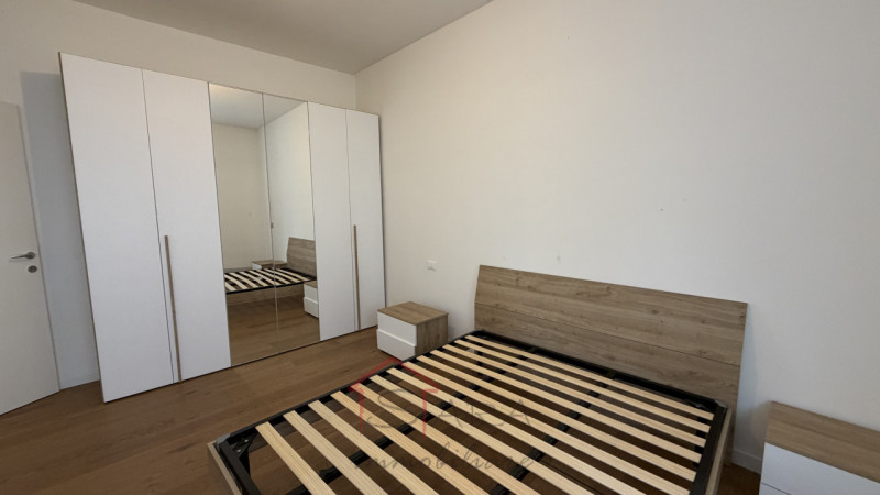 PADOVA - zona Largo Europa

Sara Immobiliare propone in locazione appartamento di 150 mq , sito a...