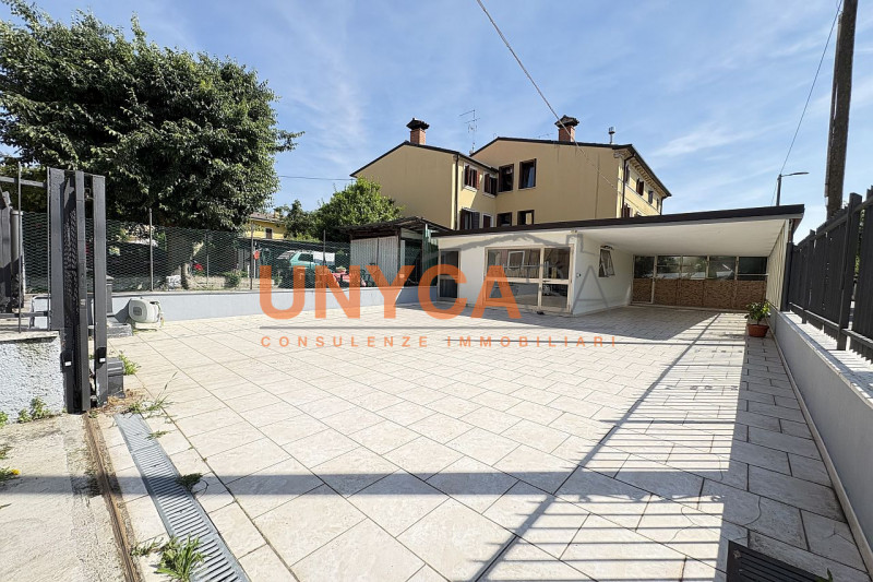 Verona Vendita Appartamento quadrilocale