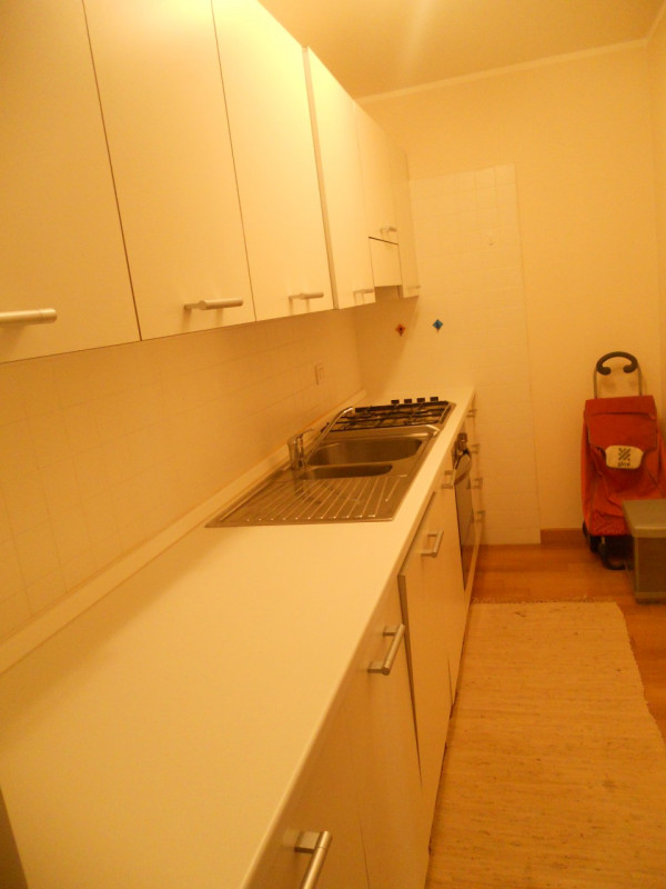 Nel cuore pulsante del Centro Storico di Padova, teatro Verdi, proponiamo in affitto un esclusivo...