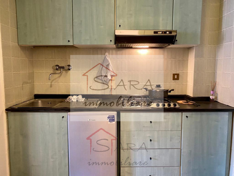 PADOVA - Piazza Garibaldi:
DAL 1 FEBBRAIO 2026
Sara Immobiliare propone in locazione centralissim...