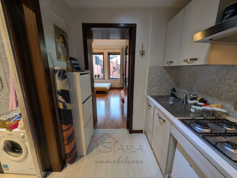 PADOVA - Piazza Garibaldi:
DAL 1 FEBBRAIO 2026
Sara Immobiliare propone in locazione centralissim...