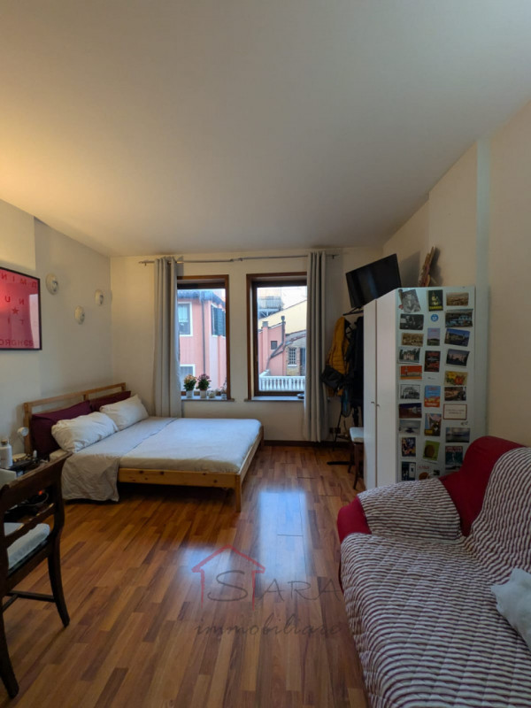 PADOVA - Piazza Garibaldi:
DAL 1 FEBBRAIO 2026
Sara Immobiliare propone in locazione centralissim...