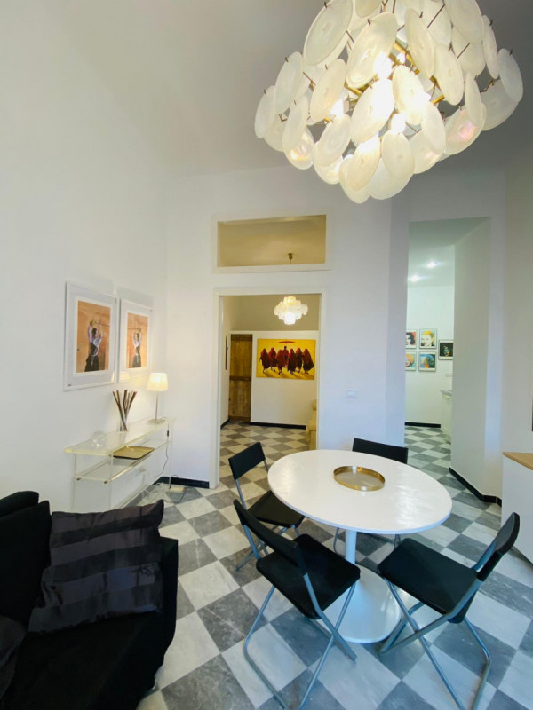 Genova Affitto Appartamento trilocale