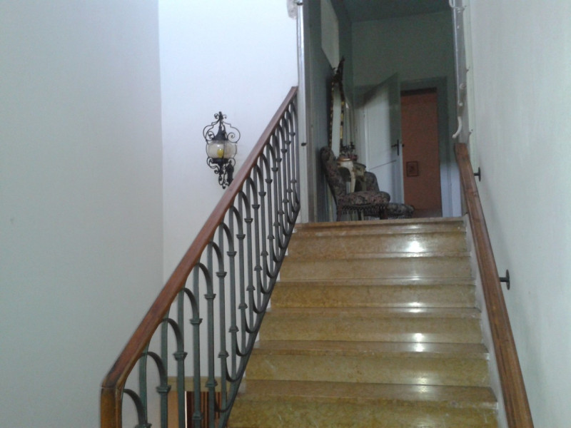 Castelbaldo,
paese in provincia di Padova, tra i confini di Rovigo e Verona, si propone  in vendi...