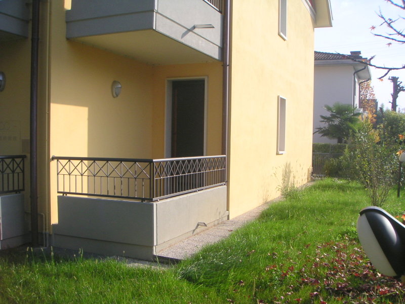 Camposampiero vicinanze ospedale, inviare gentilmente mail di presentazione se interessati,  Nico...