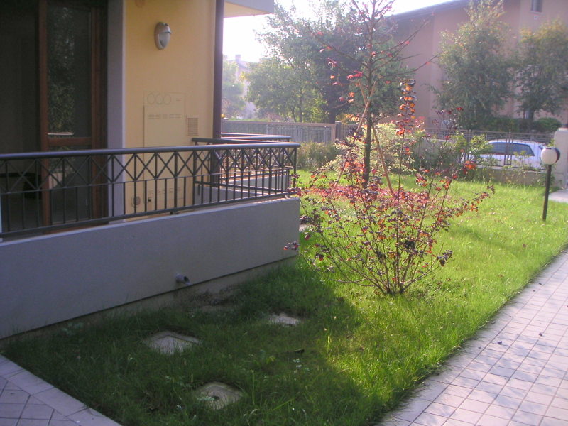 Camposampiero vicinanze ospedale, inviare gentilmente mail di presentazione se interessati,  Nico...