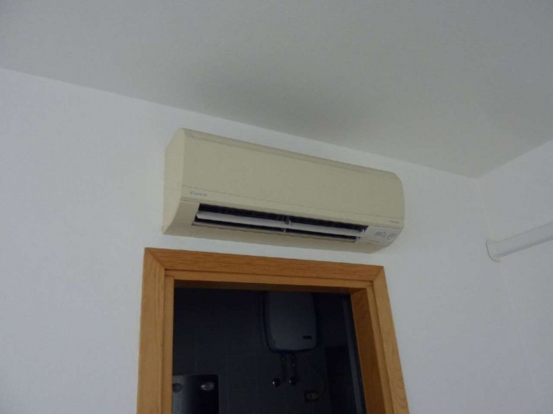 A Carità  di Villorba (TV), piazza Aldo Moro, proponiamo in VENDITA ufficio di 57 metri quadrati ...