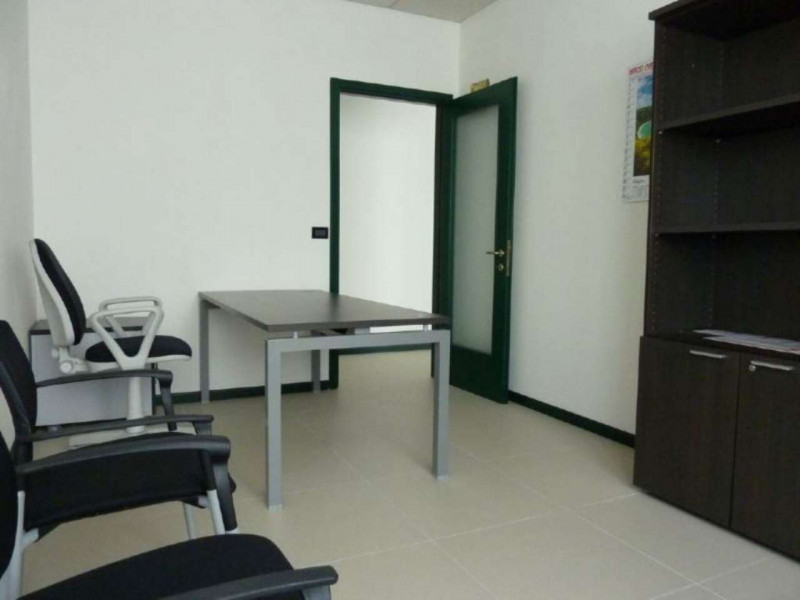 A Castrette di Villorba (TV), proponiamo in vendita ufficio di 110 metri quadrati, in ottimo stat...