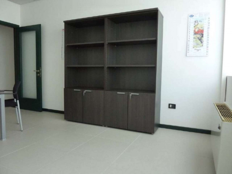 A Castrette di Villorba (TV), proponiamo in vendita ufficio di 110 metri quadrati, in ottimo stat...