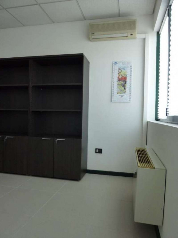 A Castrette di Villorba (TV), proponiamo in vendita ufficio di 110 metri quadrati, in ottimo stat...