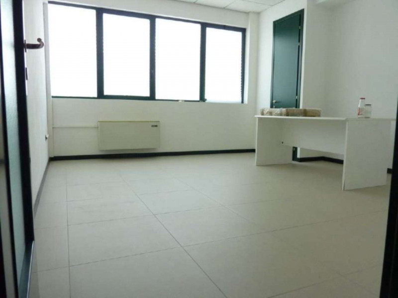 A Castrette di Villorba (TV), proponiamo in vendita ufficio di 110 metri quadrati, in ottimo stat...