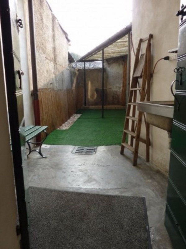 A Povegliano (TV), proponiamo in affitto porzione di casa a schiera centrale, disposta su due liv...