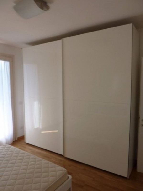 A Varago di Maserada sul Piave (TV), proponiamo in affitto ampio mini appartamento, al piano seco...