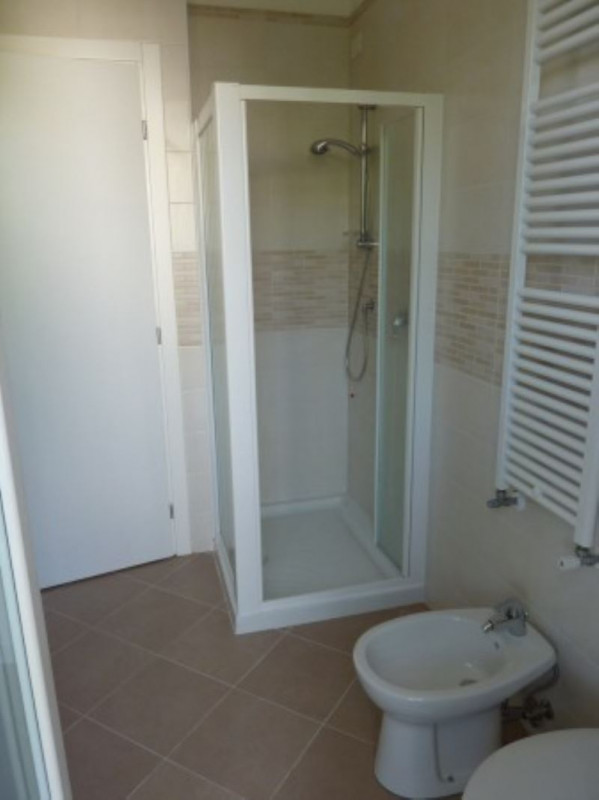 A Varago di Maserada sul Piave (TV), proponiamo in affitto ampio mini appartamento, al piano seco...