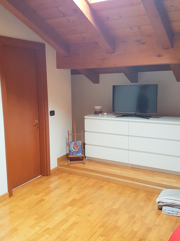 Padova zona Aeroporto Nicoletta Dardilli di AD Casa Padova propone in locazione appartamento dupl...