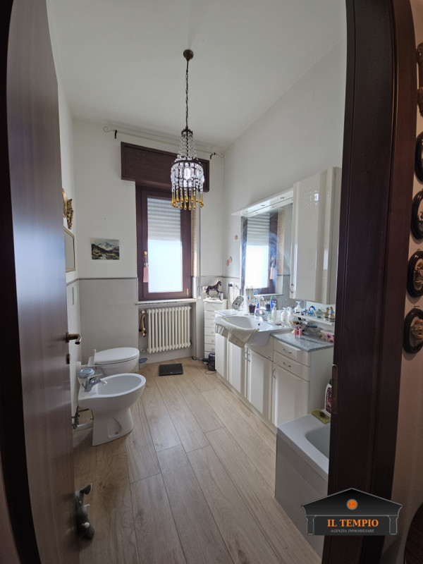 VICENZA -FERROVIERI: sull usato del1976, completamente ristrutturato internamente nel 2016, propo...