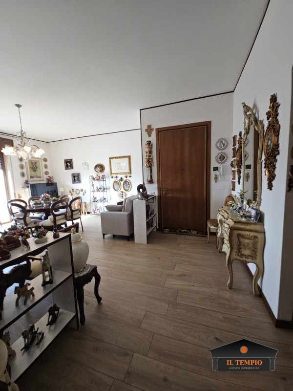 VICENZA -FERROVIERI: sull usato del1976, completamente ristrutturato internamente nel 2016, propo...