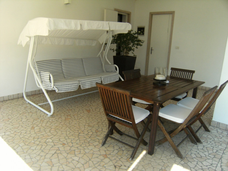 VICENZA ZONA BIRON: MINI APPARTAMENTO COMPLETAMENTE ARREDATO E CON POSTO AUTO - RIF. 6577 
CANONE...