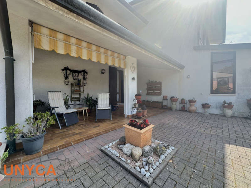 "La natura non è un posto da visitare. È casa nostra." 

In una delle zone più richieste, contrad...