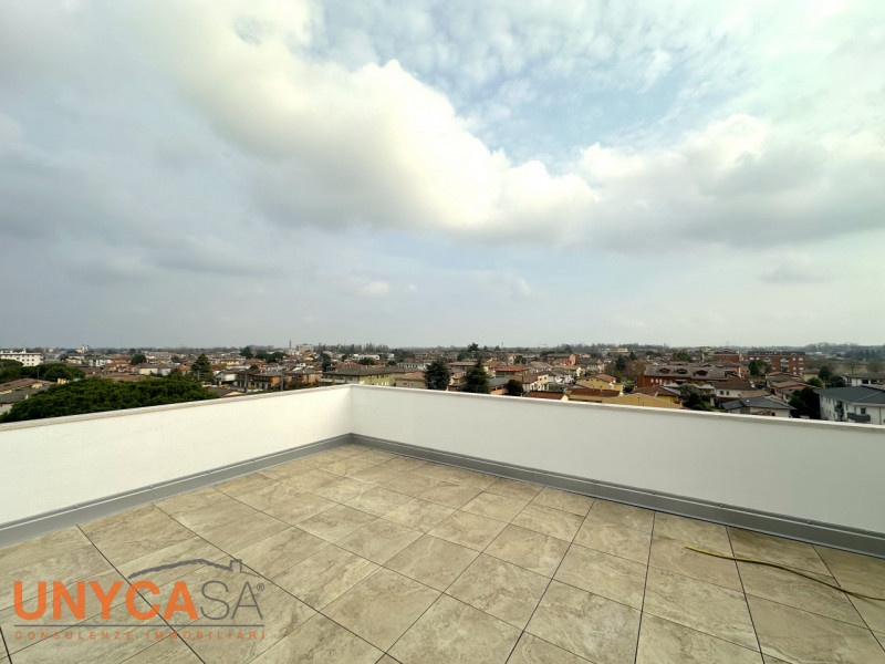 Stai cercando un'opportunità unica che combina comfort ed esclusività?

In centro a Selvazzano, t...