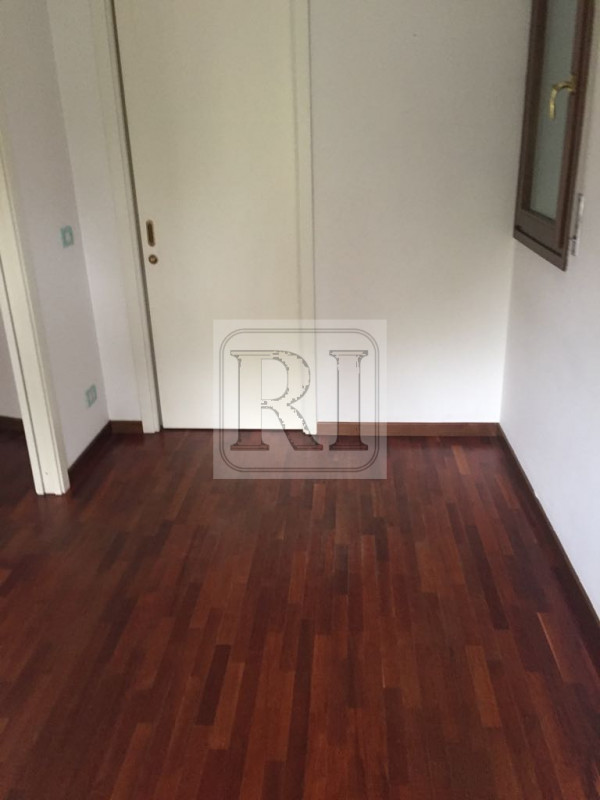 Se stai cercando un ufficio in una posizione strategica, non perdere questa opportunità! 

Propon...