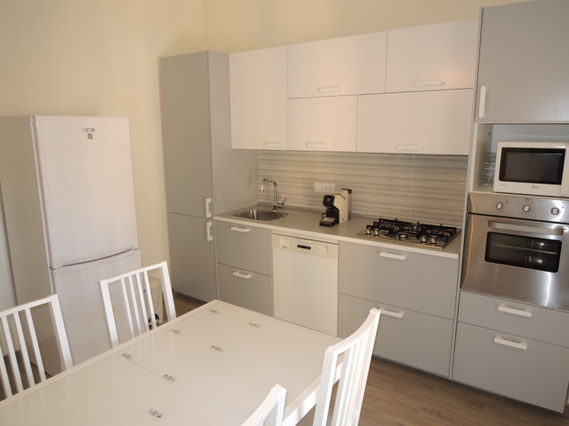 Firenze Affitto Appartamento quadrilocale