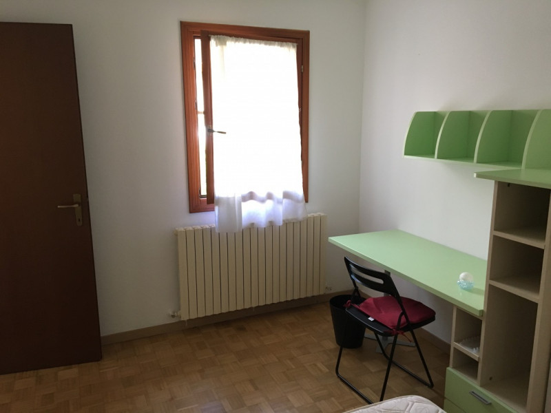APPARTAMENTO DI MQ. 70 CON INGRESSO INDIPENDENTE COMODISSIMO AL NUOVO POLO UNIVERSITARIO DI VIA B...