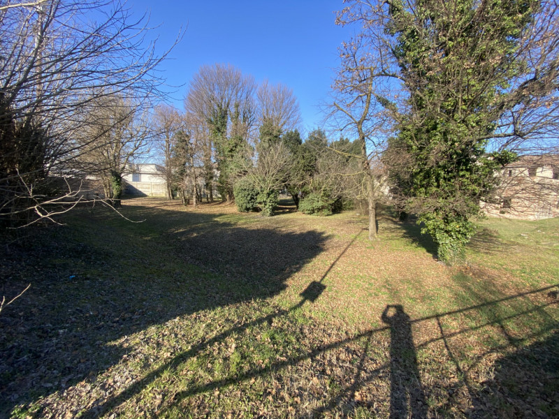 Sarmeola di Rubano, situata nella prestigiosa ed elegante frazione del Comune di Rubano, alle por...