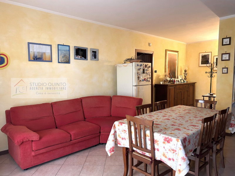 Un’occasione quasi introvabile: appartamento al piano terra con giardino esclusivo, in una palazz...