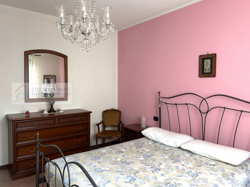 Un’occasione quasi introvabile: appartamento al piano terra con giardino esclusivo, in una palazz...