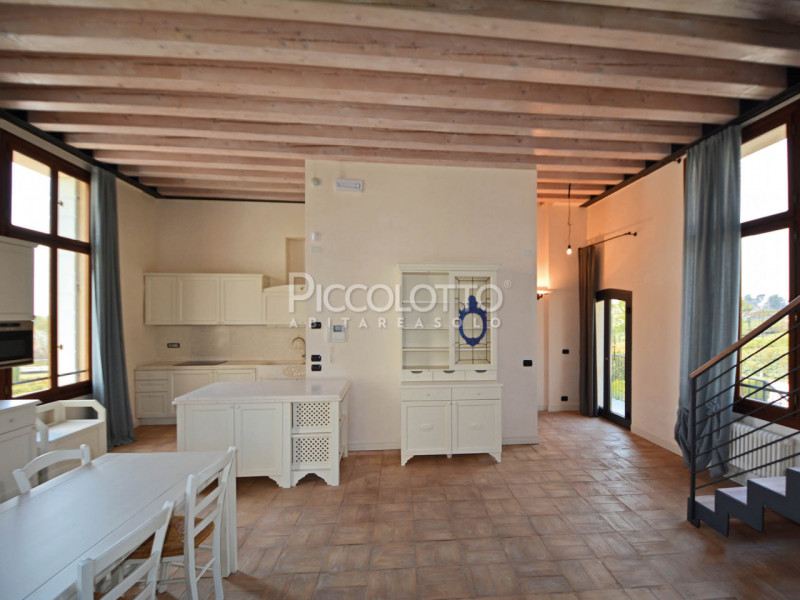 Rif. A3931 - Appartamento indipendente in affitto nella Barchessa di Villa Rinaldi, prestigiosa d...