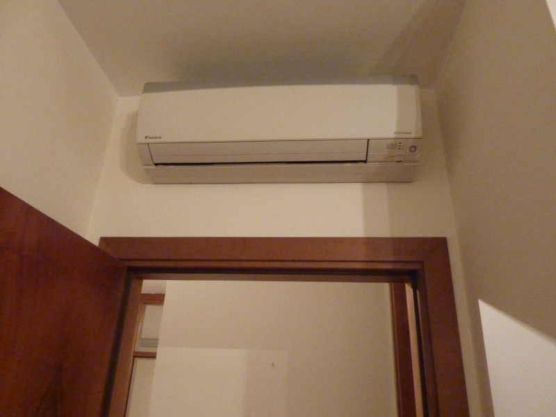 A Carità di Villorba (TV) proponiamo in affitto appartamento, al piano secondo e ultimo, servito ...