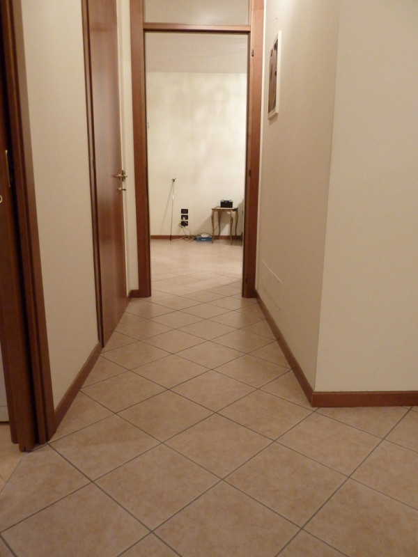 A Carità di Villorba (TV) proponiamo in affitto appartamento, al piano secondo e ultimo, servito ...