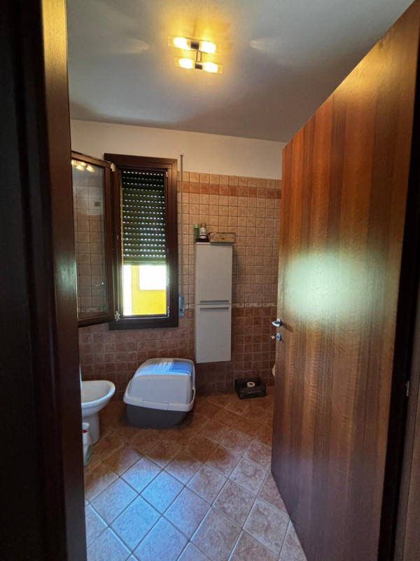 Oggi vi proponiamo una soluzione abitativa ideale per chi desidera abitare comodo al centro di Pi...