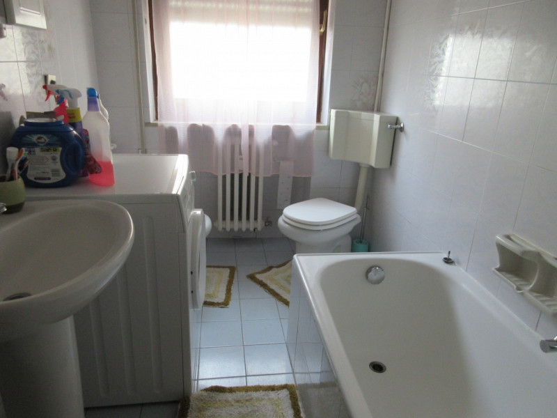 VICENZA - Villaggio dei fiori: AFFITTASI in contesto di sole sei unità APPARTAMENTO BICAMERE NON ...