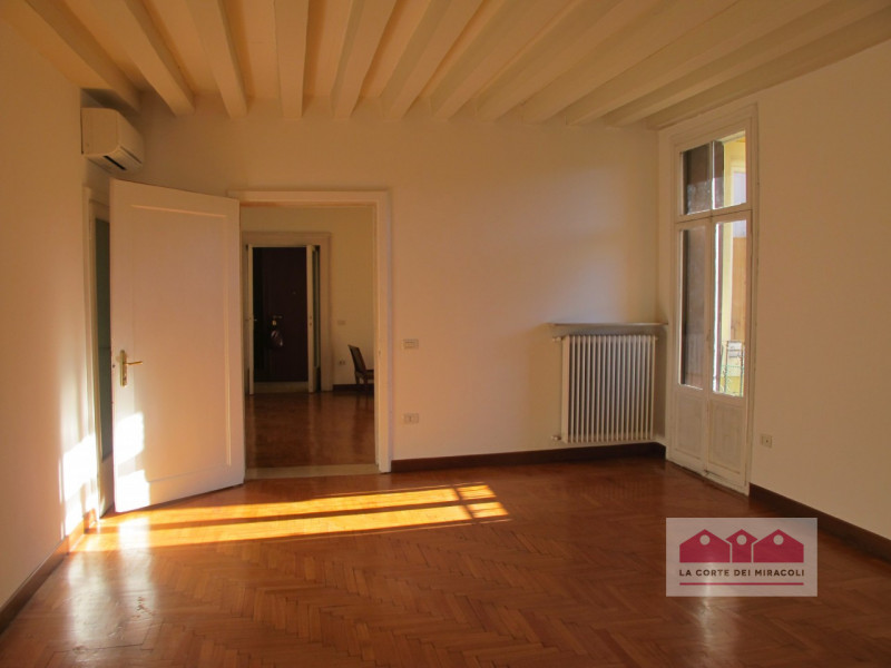 DISPONIBILE DA LUGLIO 2026 - SAN BIAGIO: AFFASCINANTE APPARTAMENTO QUADRICAMERE DI CIRCA 270 MQ. ...