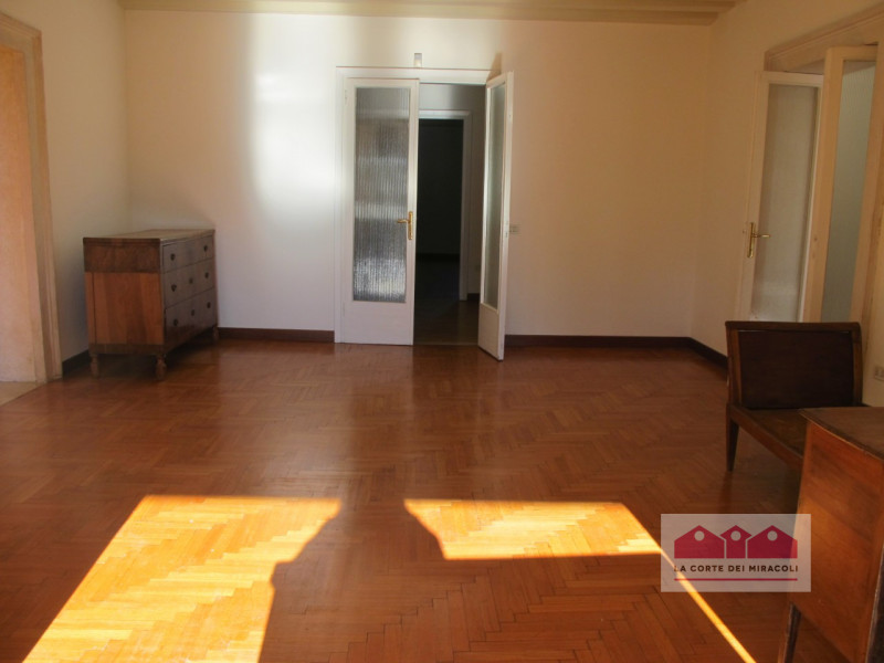 DISPONIBILE DA LUGLIO 2026 - SAN BIAGIO: AFFASCINANTE APPARTAMENTO QUADRICAMERE DI CIRCA 270 MQ. ...