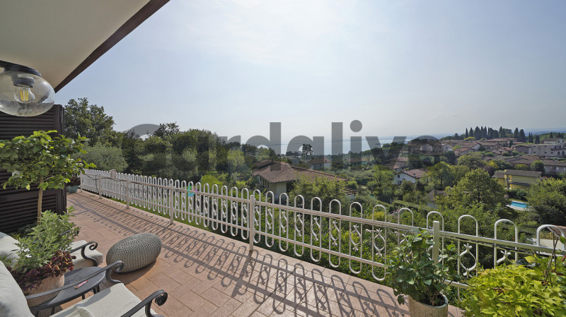VENDITE Ville singole o a schiera a Padenghe sul Garda – foto 1